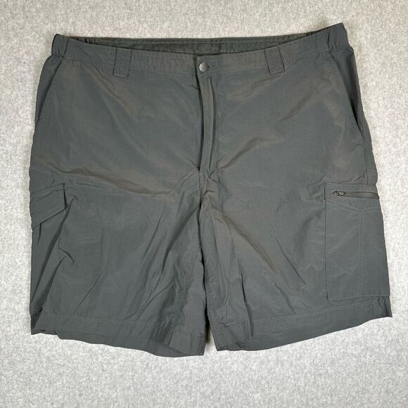 Columbia Mens Size 44 Active Outdoor Shorts Gray Flat Front Zip Pockets - Picture 1 of 8